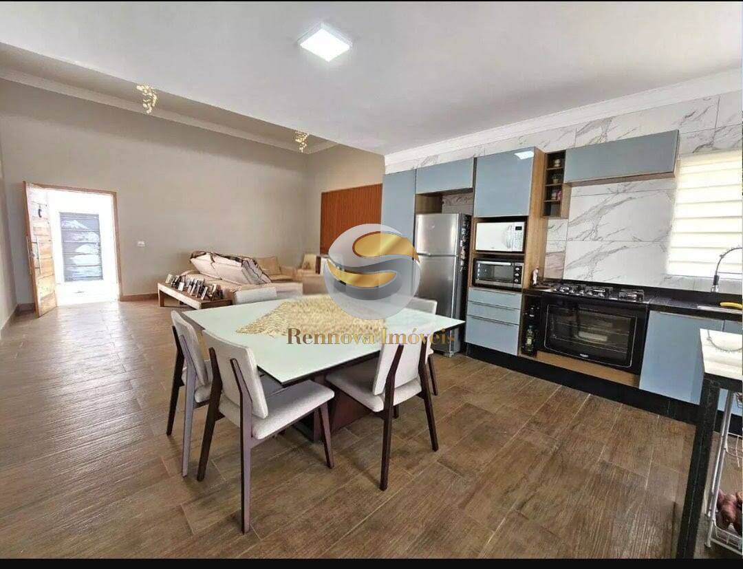 Casa, 3 quartos, 245 m² - Foto 11