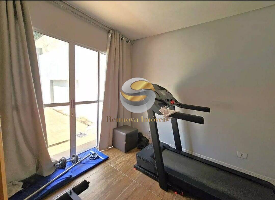 Casa, 3 quartos, 245 m² - Foto 18