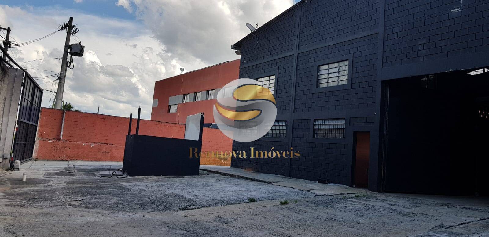 Depósito-Galpão, 1800 m² - Foto 1