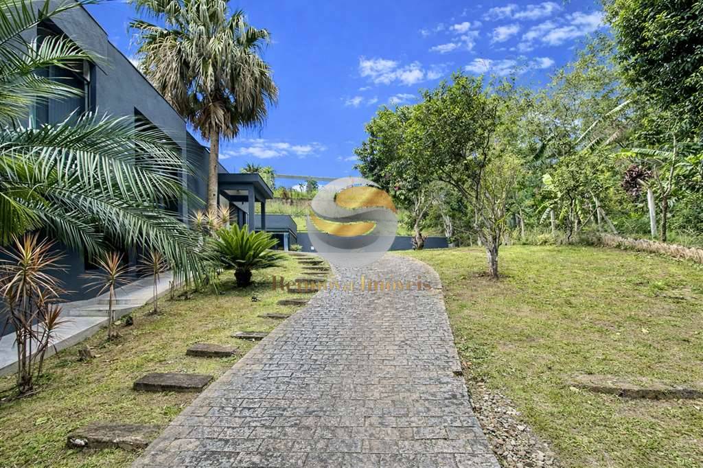 Casa, 4 quartos, 274 m² - Foto 3