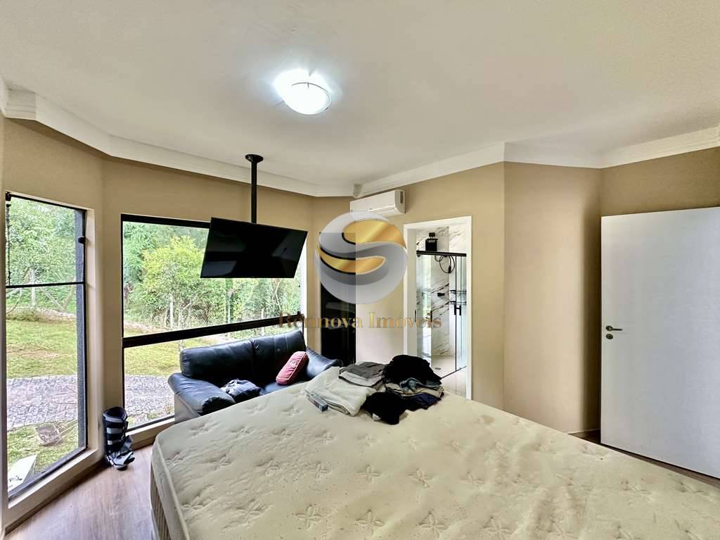 Casa, 4 quartos, 274 m² - Foto 38