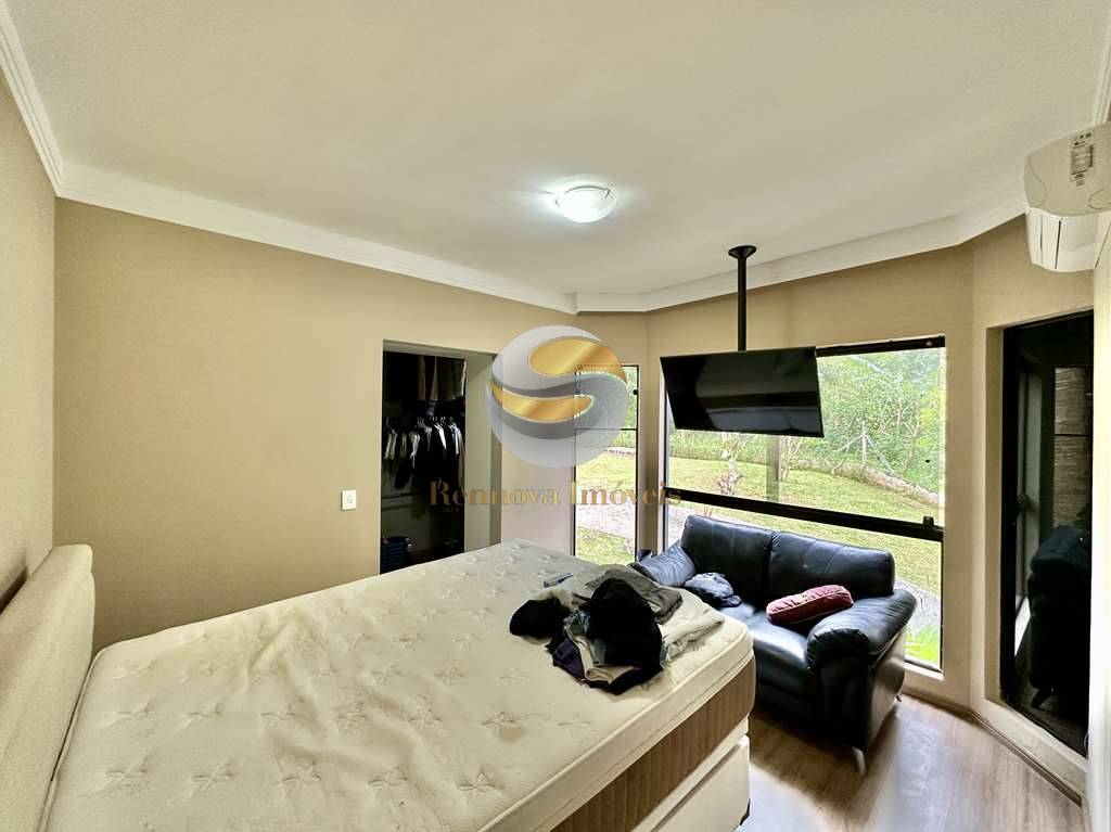 Casa, 4 quartos, 274 m² - Foto 39