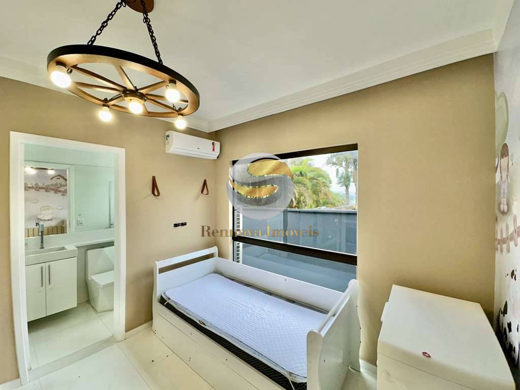 Casa, 4 quartos, 274 m² - Foto 46