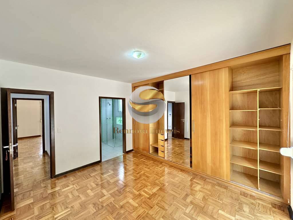 Casa, 8 quartos, 444 m² - Foto 38