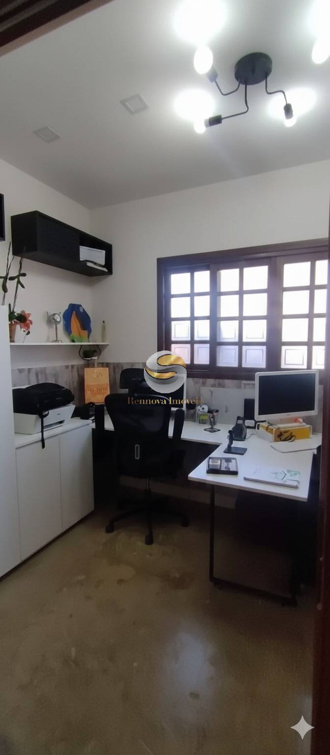Casa, 3 quartos, 250 m² - Foto 9