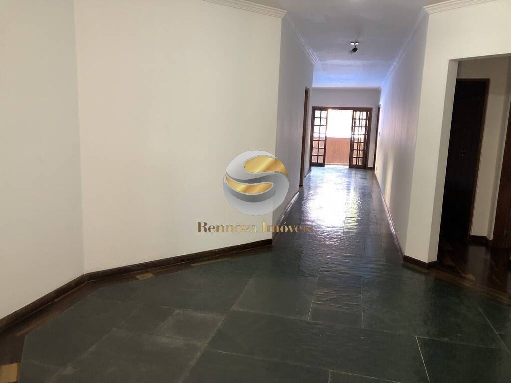 Casa, 4 quartos, 308 m² - Foto 3