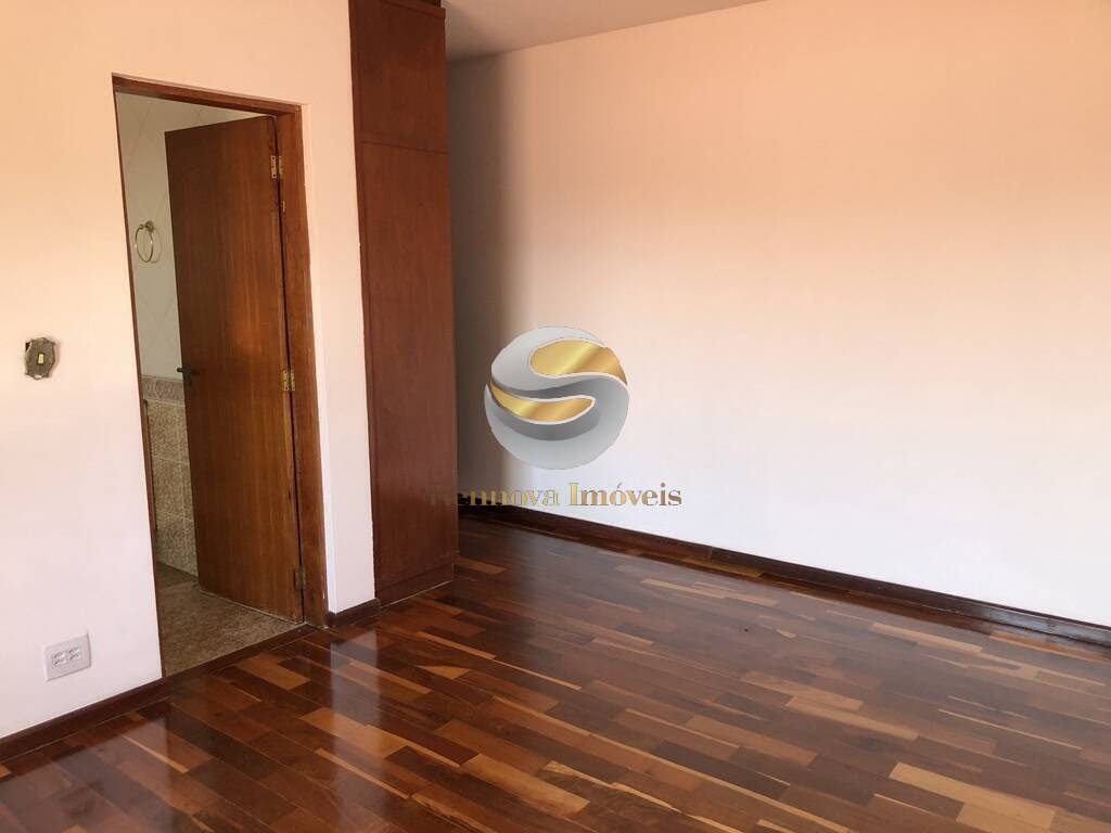 Casa, 4 quartos, 308 m² - Foto 30