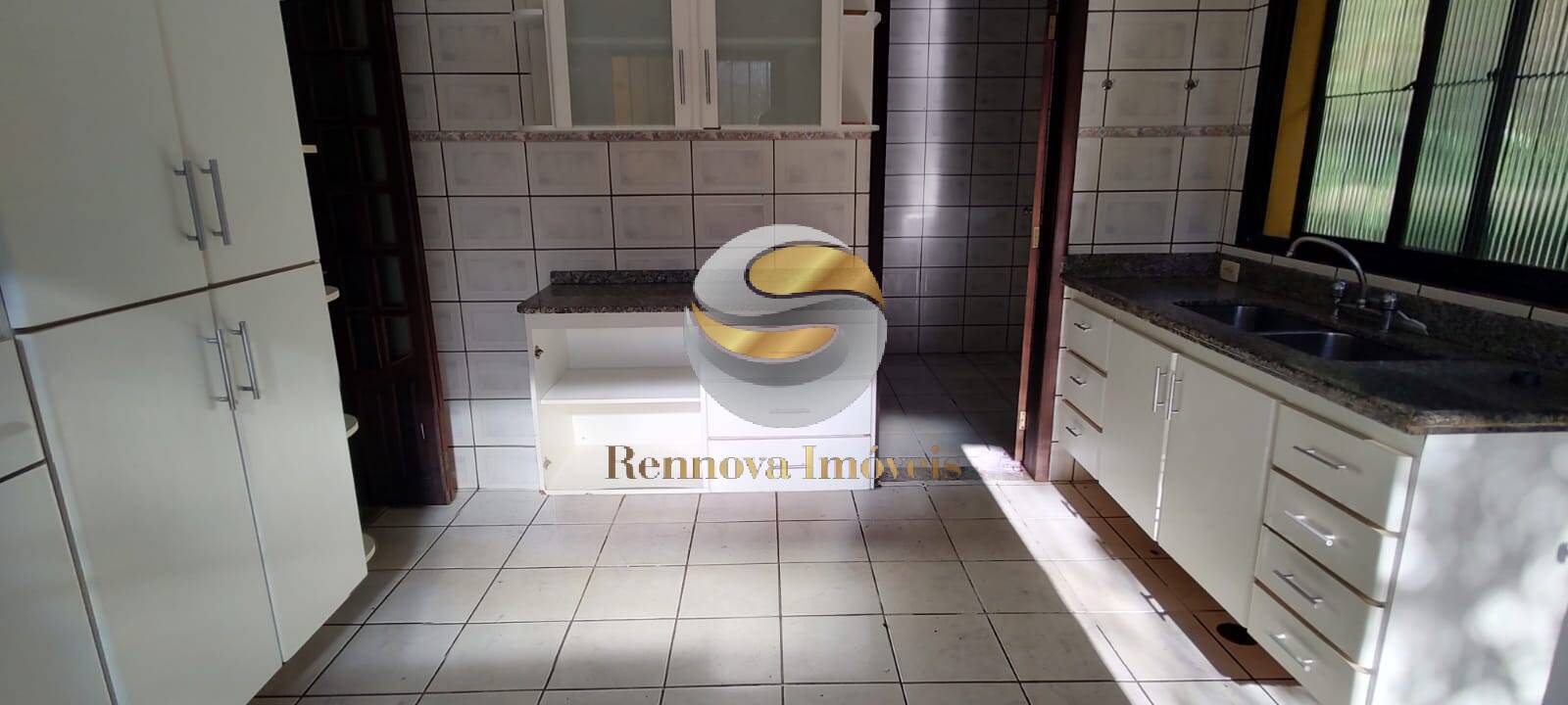 Casa, 3 quartos, 270 m² - Foto 14