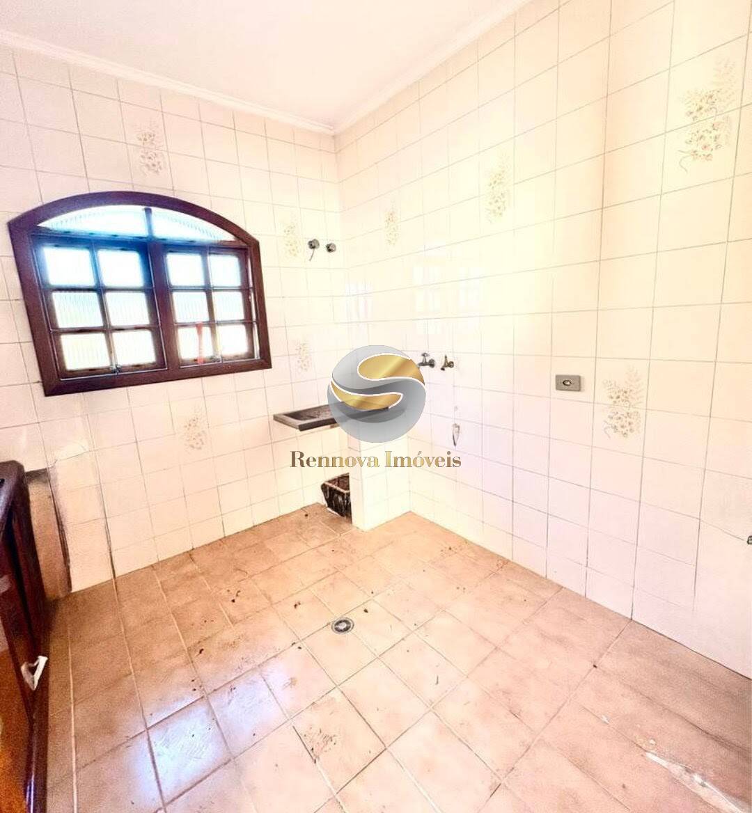 Casa, 3 quartos, 300 m² - Foto 24