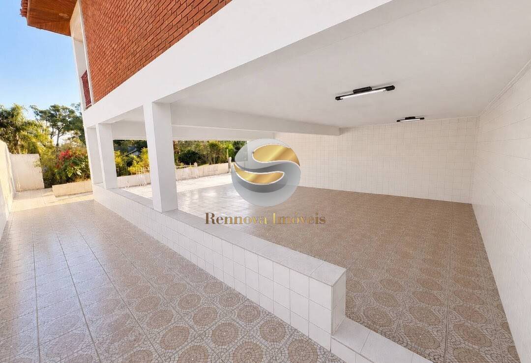 Casa, 3 quartos, 300 m² - Foto 11