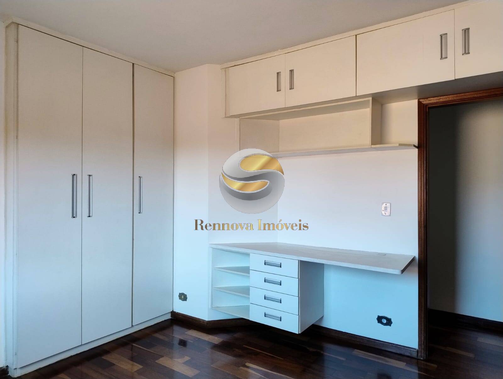 Casa, 4 quartos, 240 m² - Foto 27