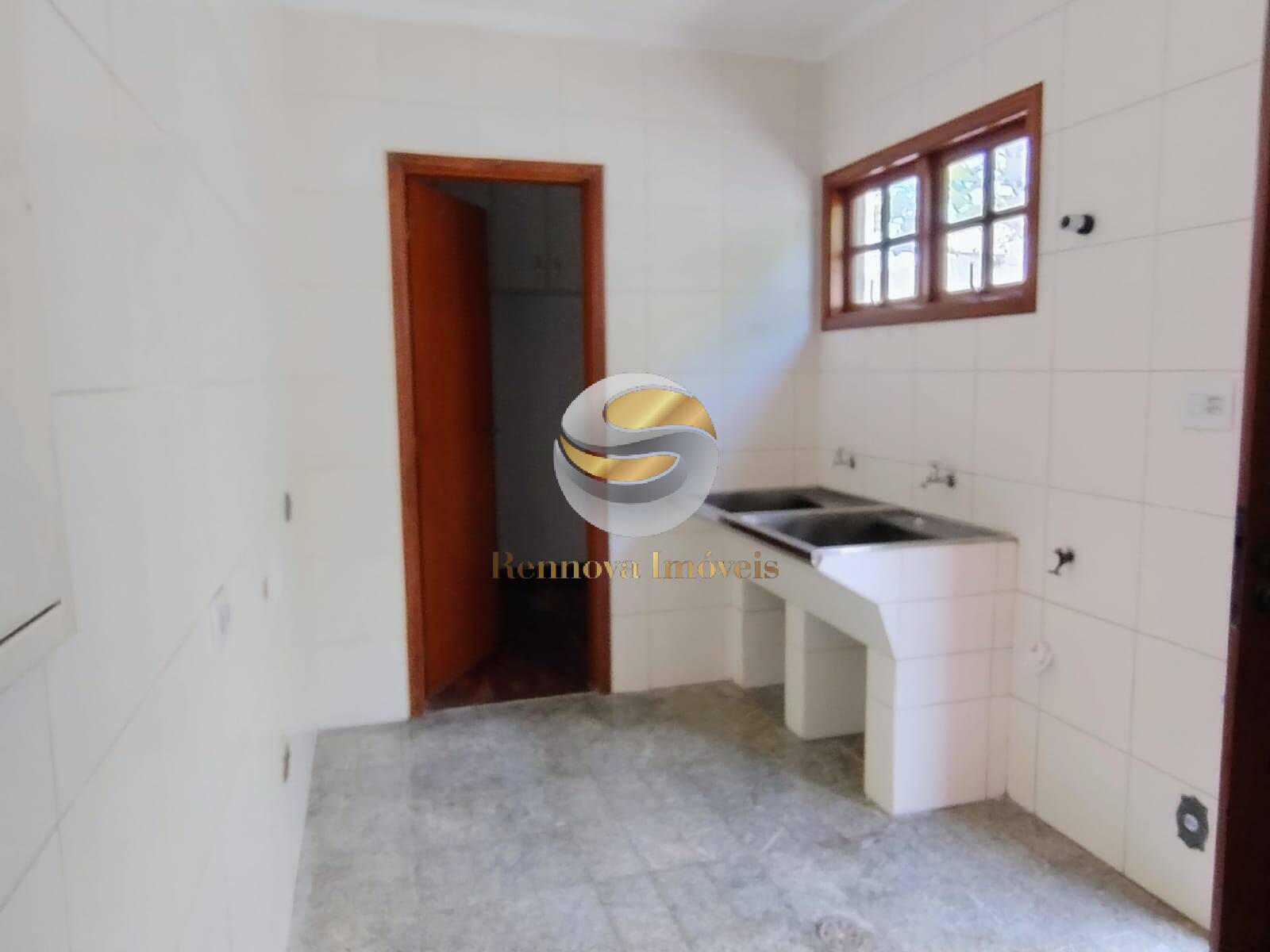 Casa, 4 quartos, 240 m² - Foto 14
