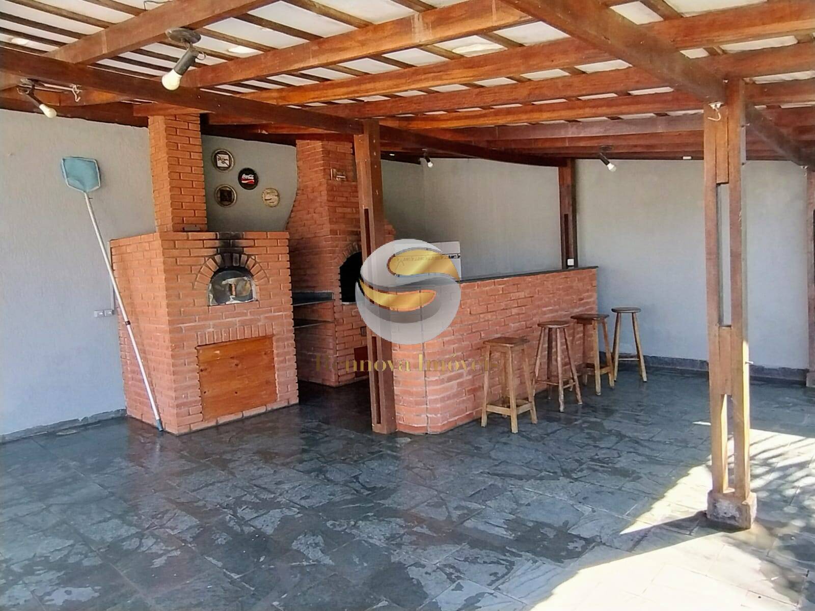 Casa, 4 quartos, 240 m² - Foto 36