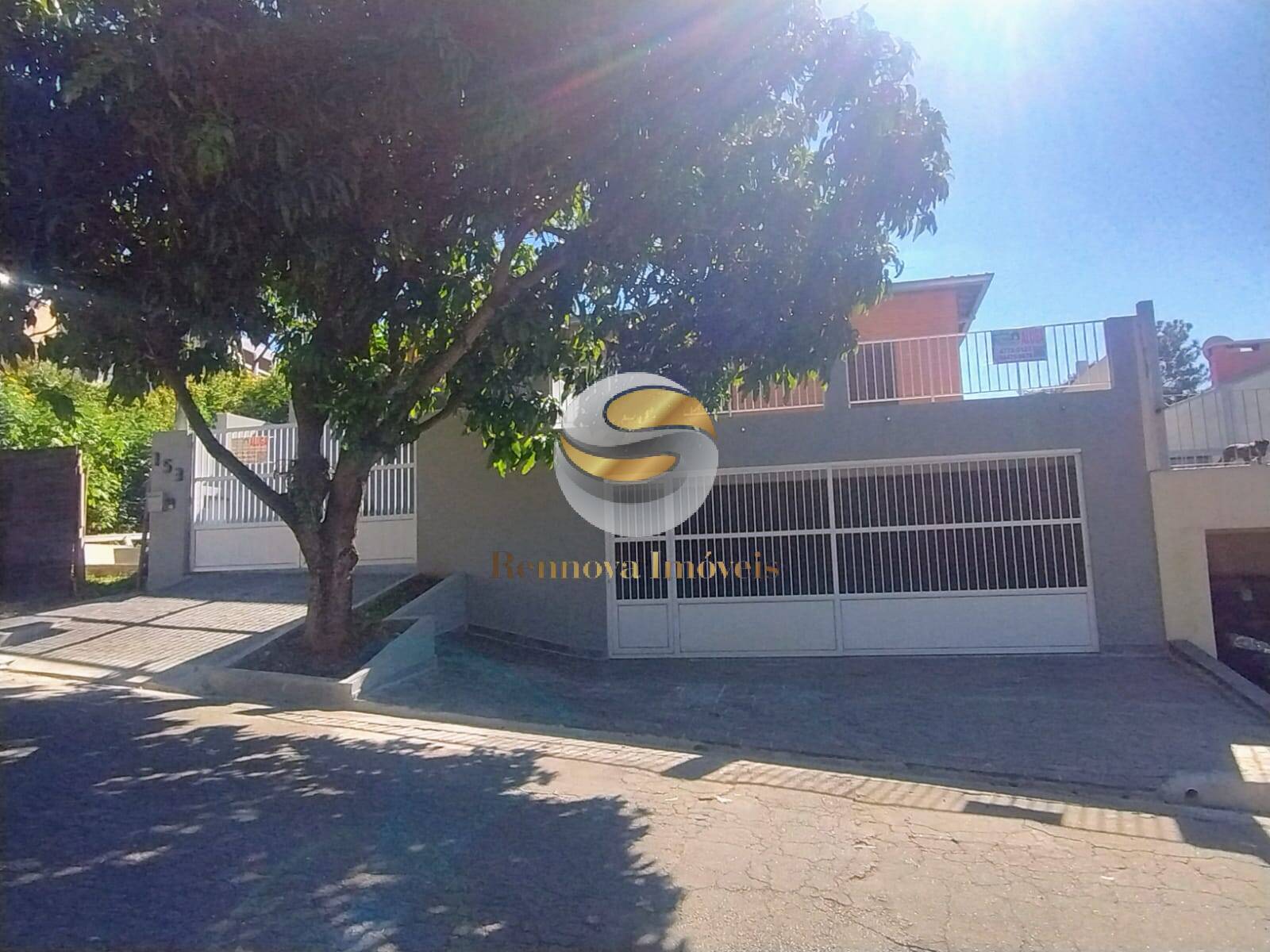 Casa, 4 quartos, 240 m² - Foto 39