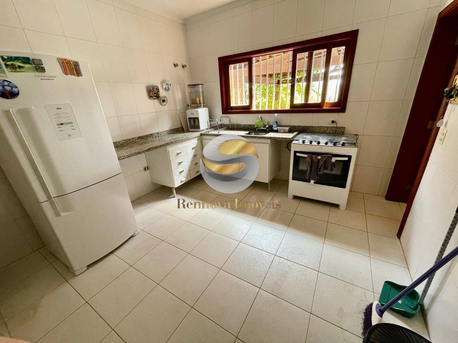 Casa, 4 quartos, 394 m² - Foto 6