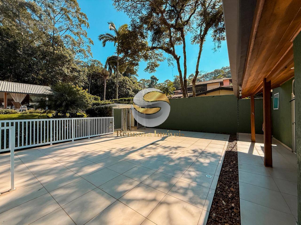 Casa, 3 quartos, 320 m² - Foto 29