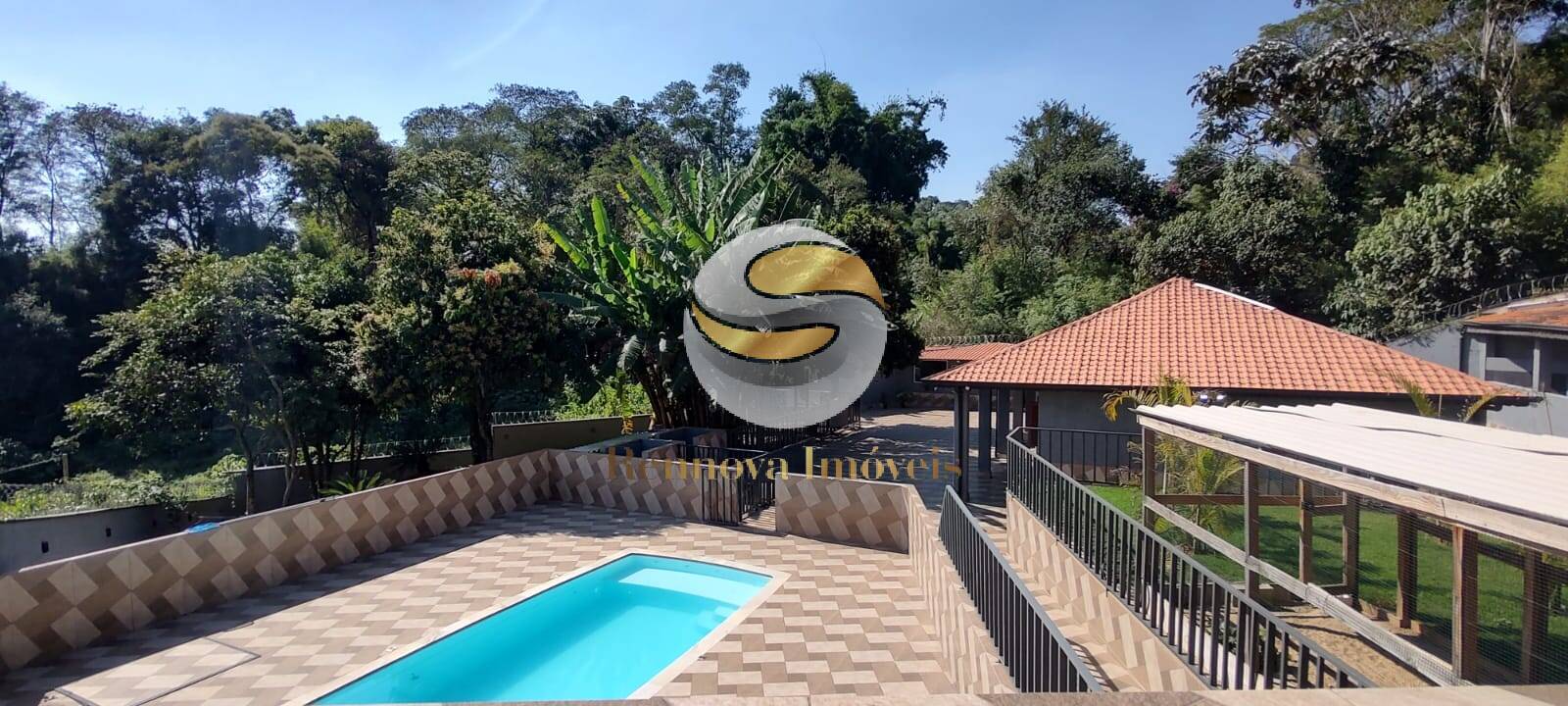 Casa, 5 quartos, 300 m² - Foto 1