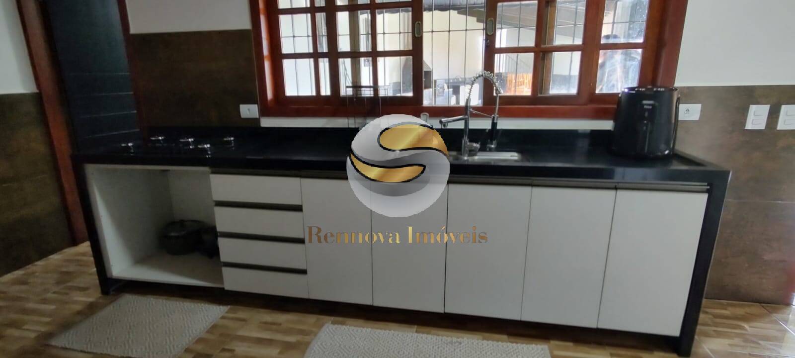 Casa, 5 quartos, 300 m² - Foto 31